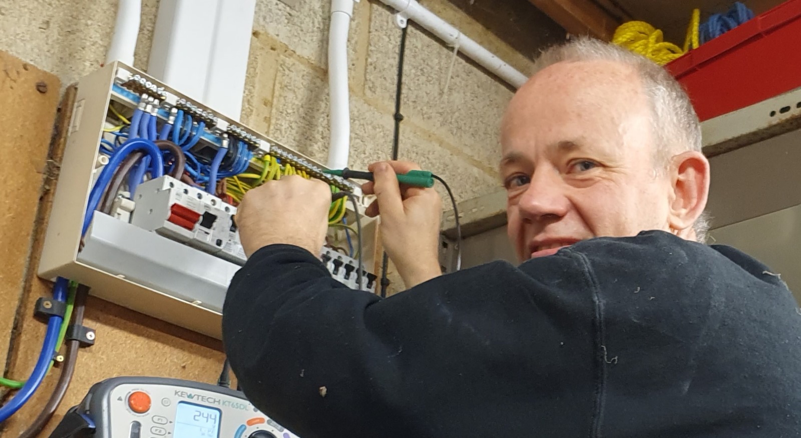 Electrical fault finding and repair Electrician | Newcroft Electrics